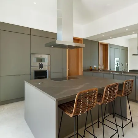 Experience The Ultimate Luxury In An Idyllic Setting Apartamento *
