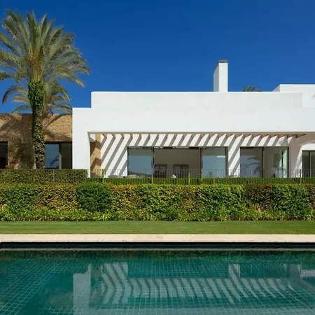 Experience The Ultimate Luxury In An Idyllic Setting Lägenhet