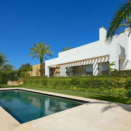 Experience The Ultimate Luxury In An Idyllic Setting Bodrum